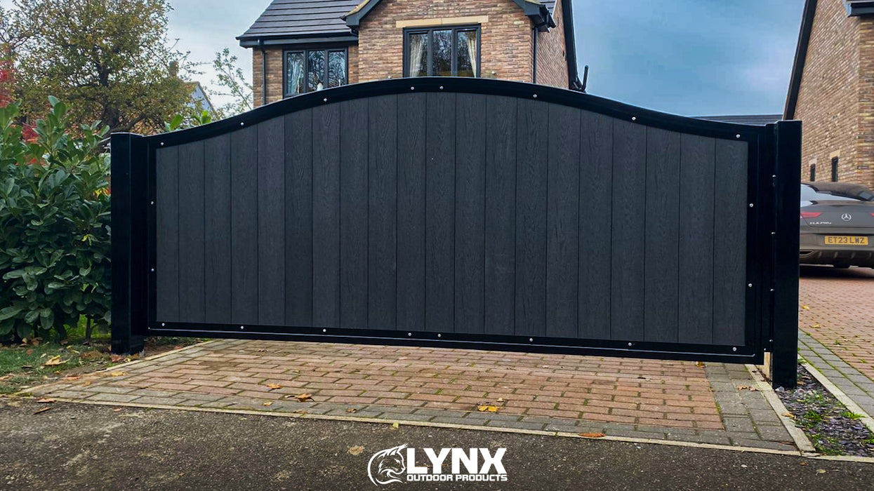 Composite Driveway Gates | Made to Measure