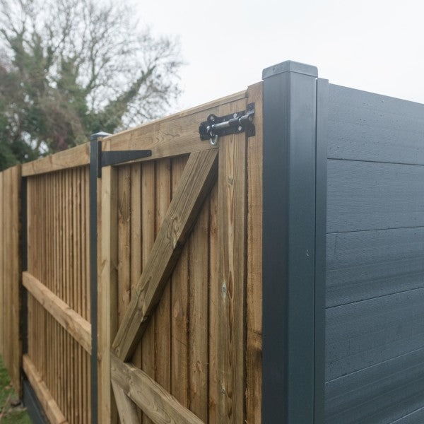 DURAPOST GATE/CORNER POST | 3M GALV