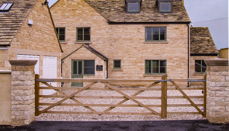 Somerset 5 Bar Gate